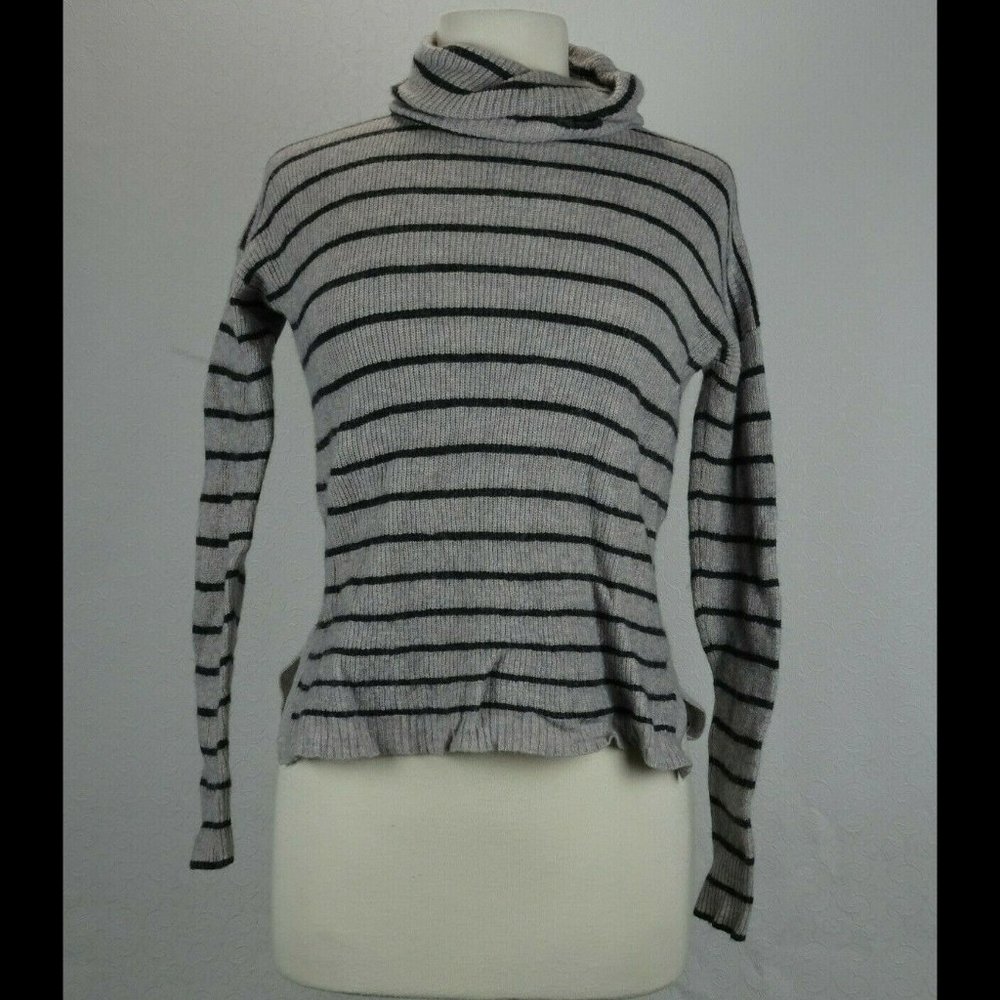 Madewell Size M Gray Stripe Alpaca Wool Blend Pullover Sweater